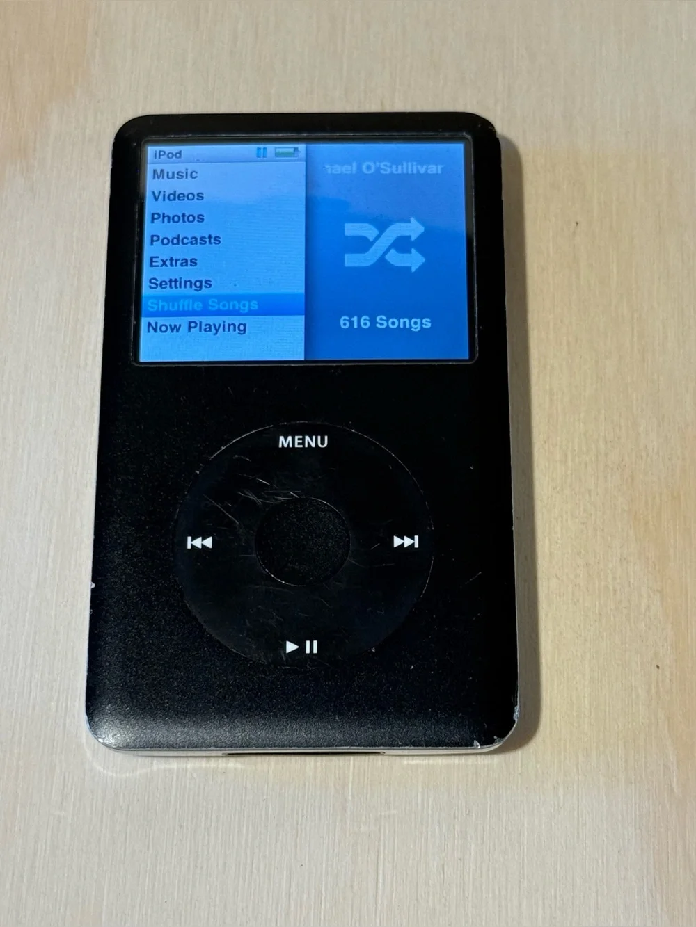 iPod Model:A1136 6thGen 80GB Blk Bad Battery For-Parts/Repair Read Info!
